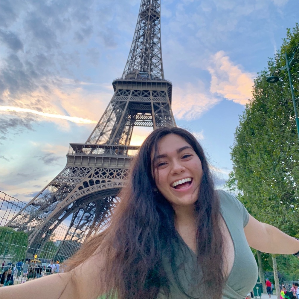 Meet your Posher, Araceli